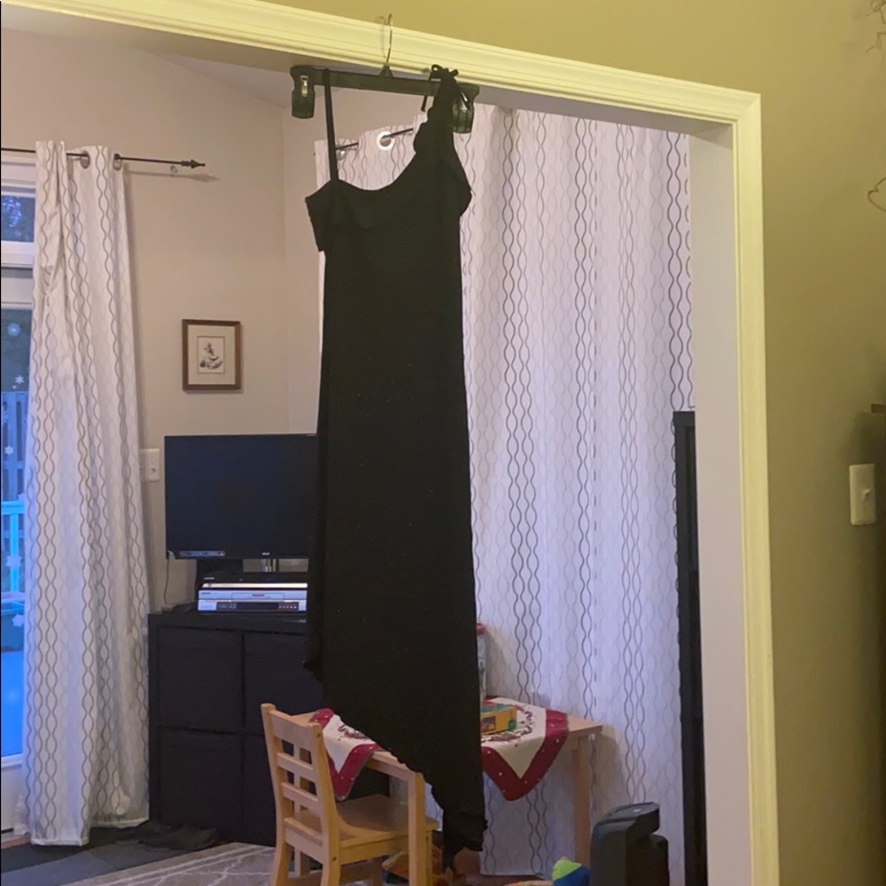 Black, glittery prom dress
